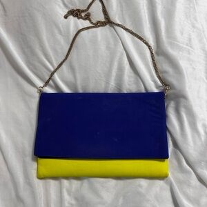 Elegant Two-Tone Chain Clutch